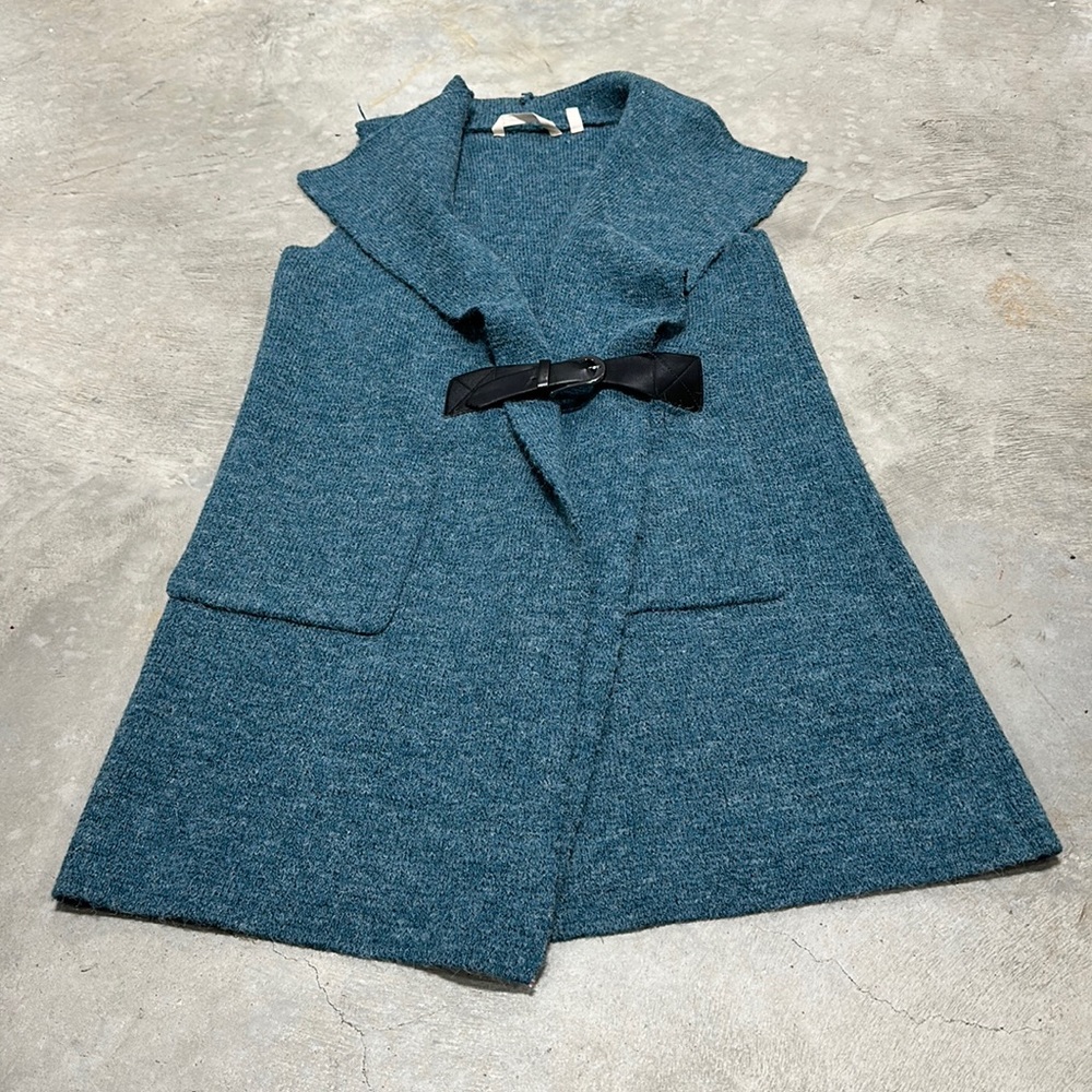 Soft surroundings brand Blue/Green sweater w/belt‎ / Size PS / F-21